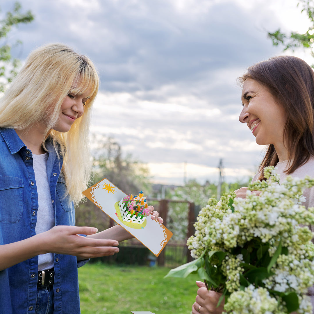 Daisy Garden Pop Up Card